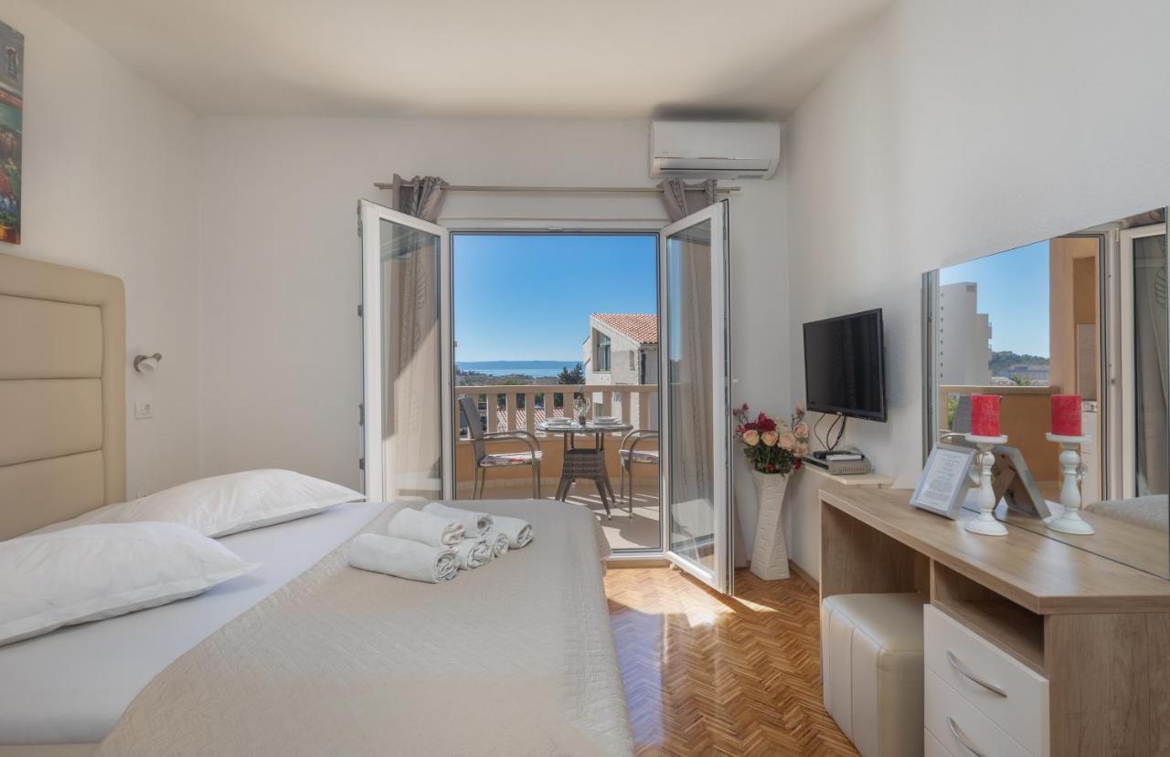 Apartments Petrovic Makarska Ngoại thất bức ảnh