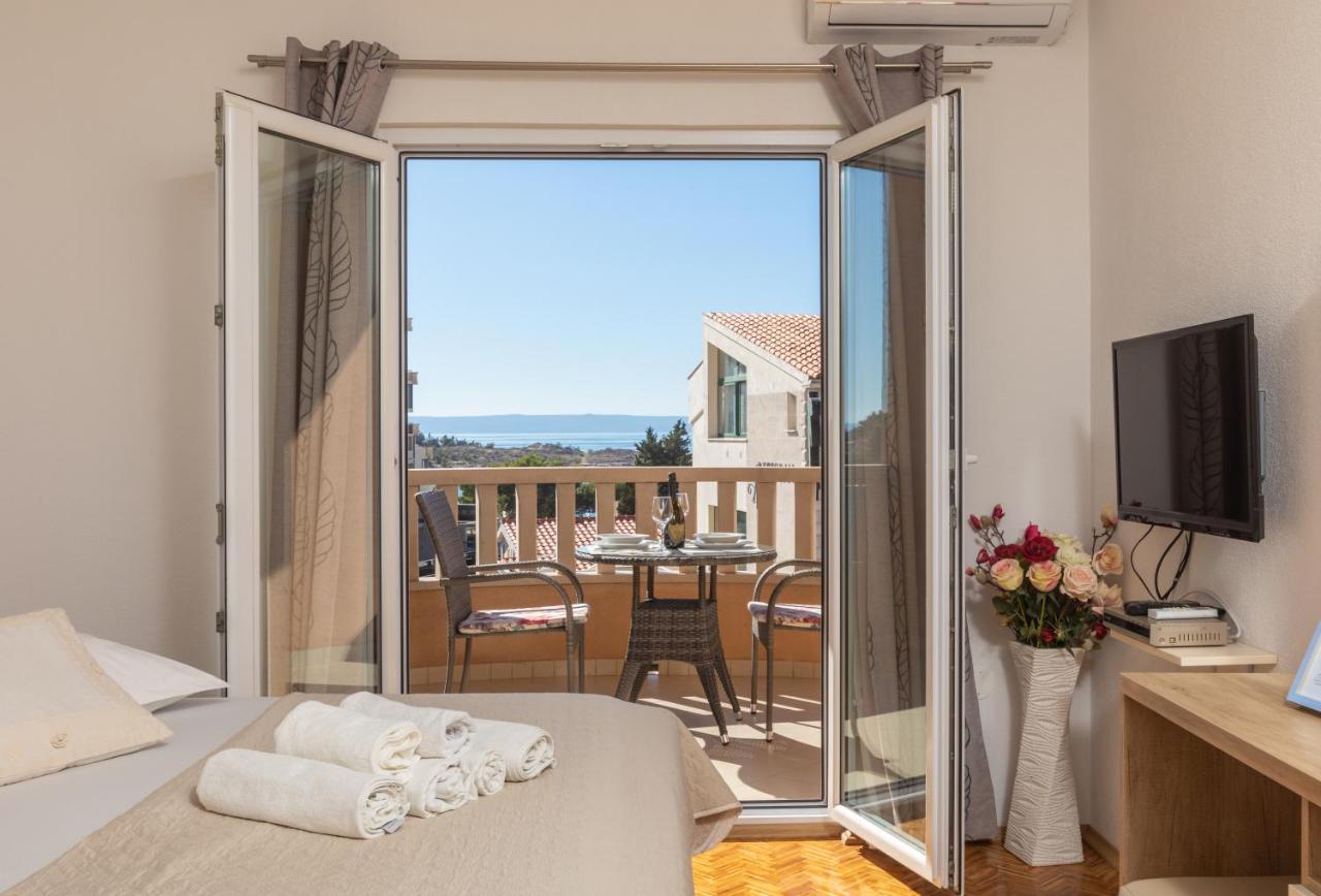 Apartments Petrovic Makarska Ngoại thất bức ảnh