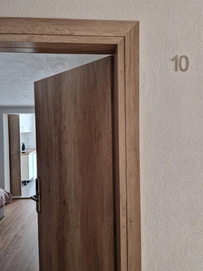 Apartments Petrovic Makarska Ngoại thất bức ảnh