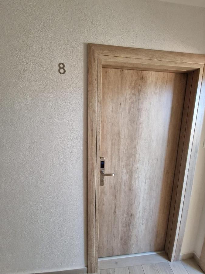 Apartments Petrovic Makarska Ngoại thất bức ảnh