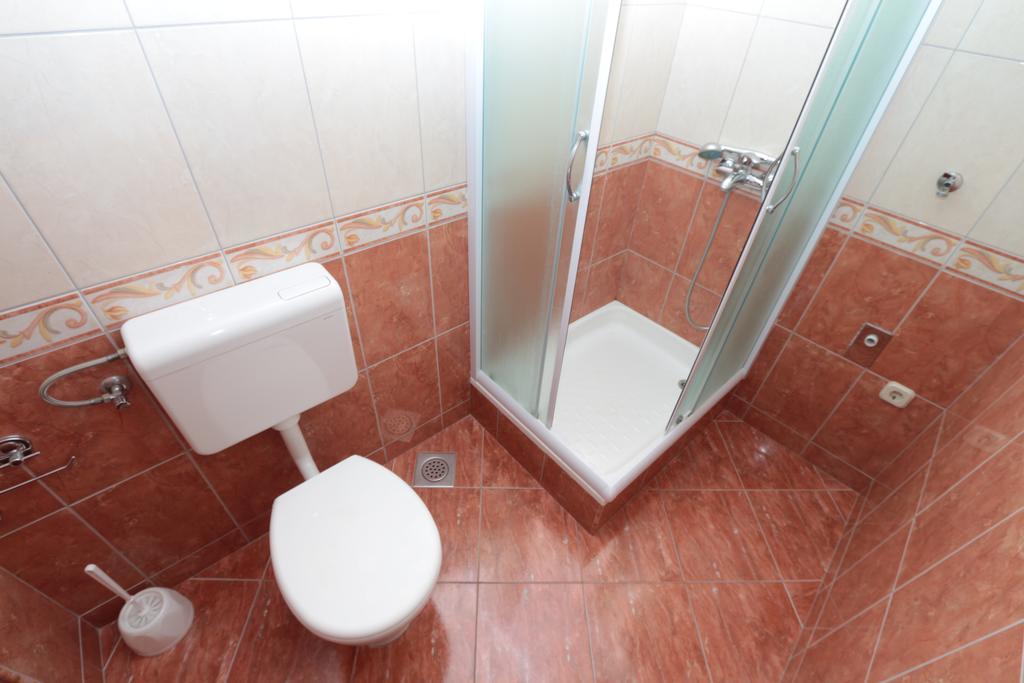 Apartments Petrovic Makarska Ngoại thất bức ảnh
